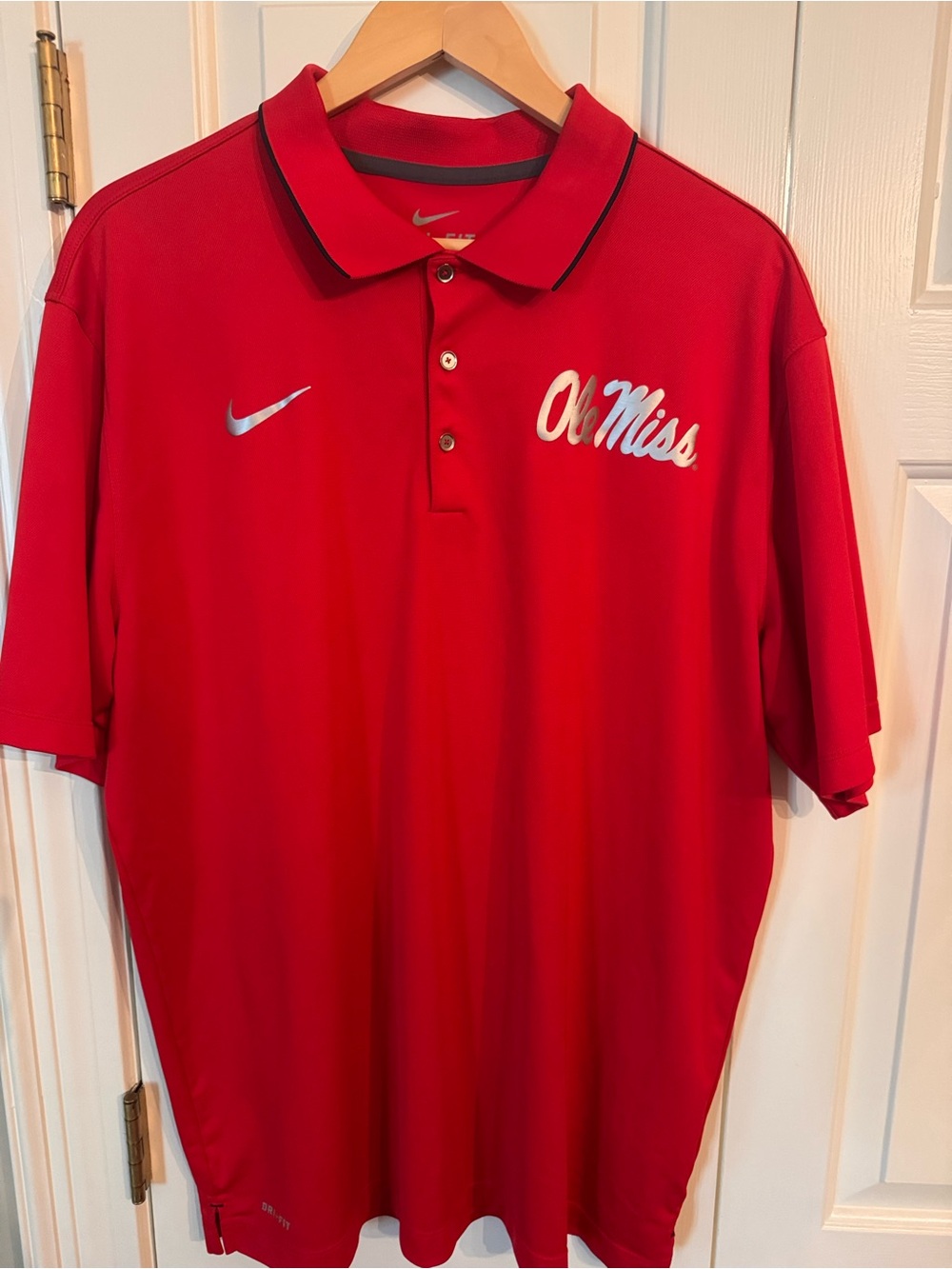 Ole Miss Nike Dri-FIT Polo – Men’s XL ❤️💙